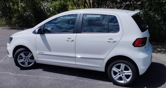 VOLKSWAGEN FOX 1.6 MSI HIGHLINE 16V FLEX 4P AUTOMATIZADO